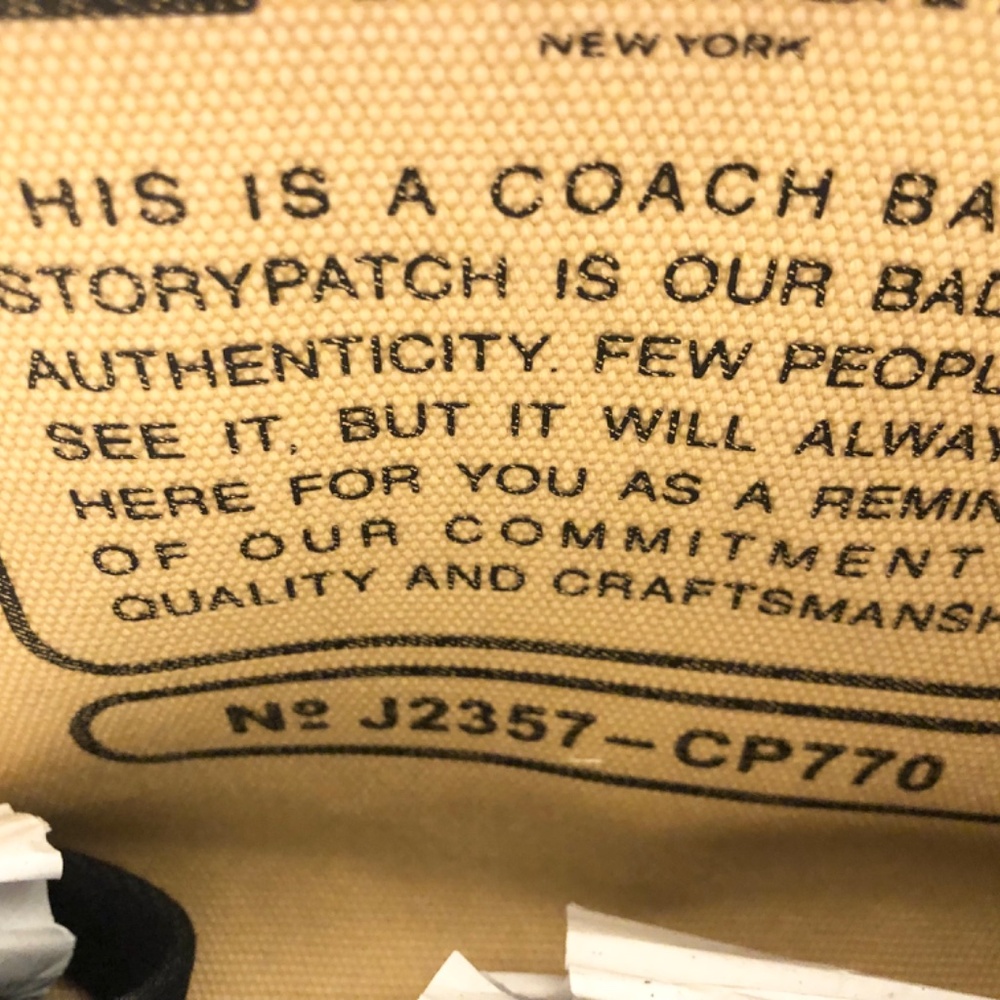 Coach purse - Picture 5 of 6